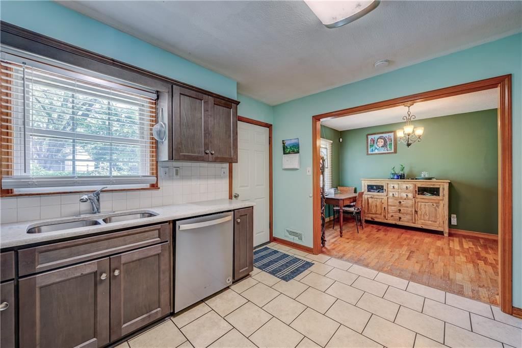 12935 Virginia Avenue — photo 14