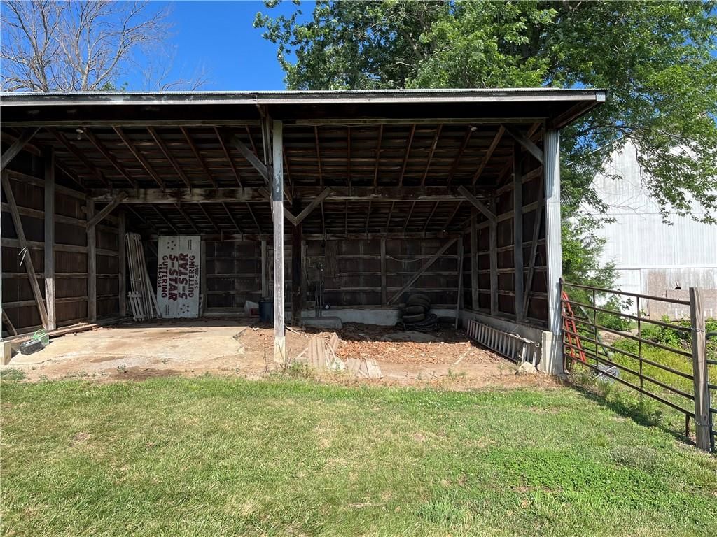 17217 FF HWY — photo 64