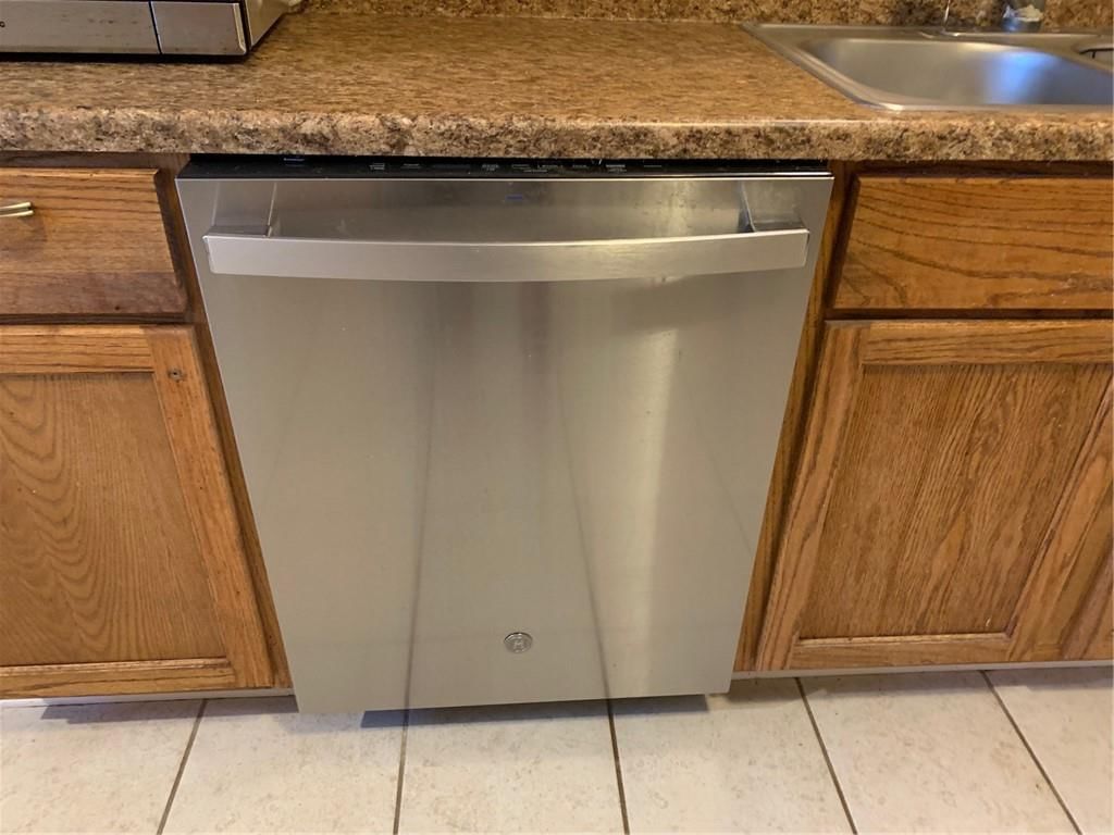 5521 NW 84 Court — photo 7