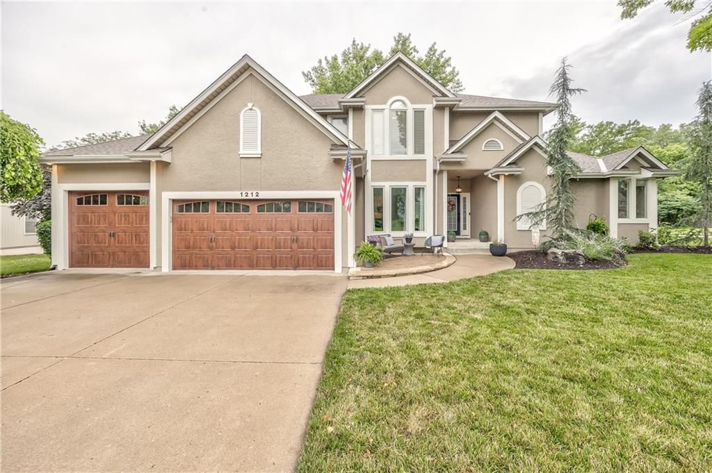 1212 SW Surrey Trace Street — photo 1