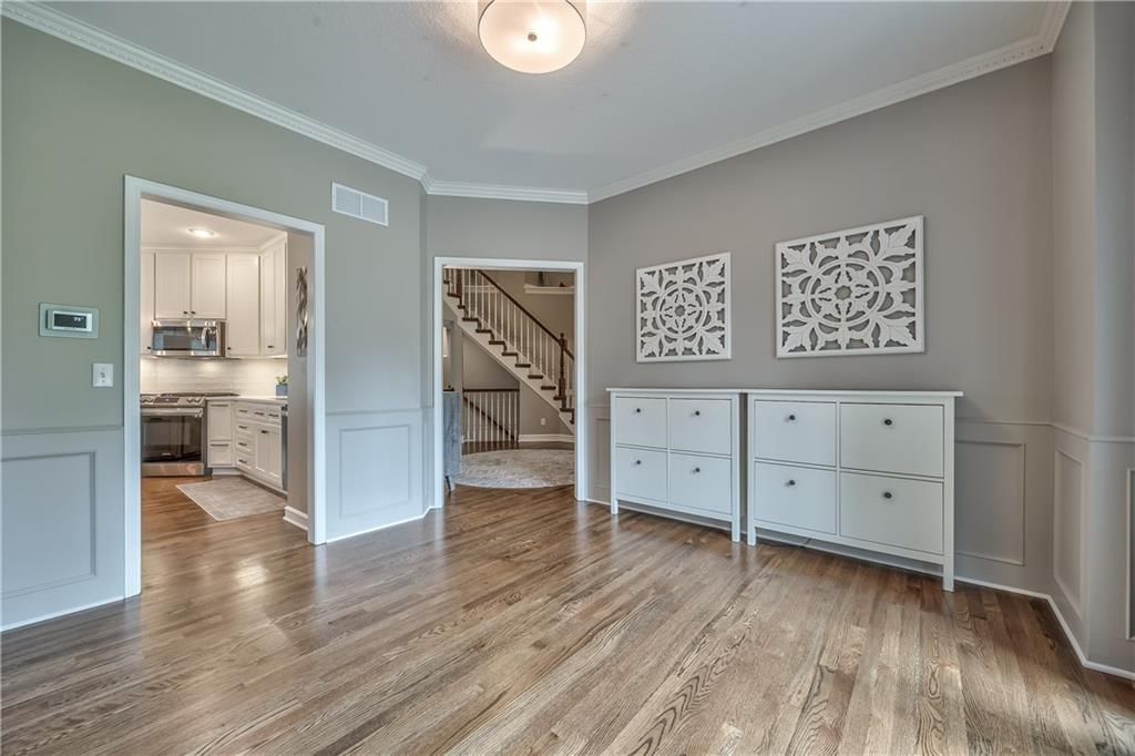 1212 SW Surrey Trace Street — photo 7