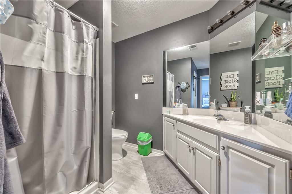 1212 SW Surrey Trace Street — photo 23