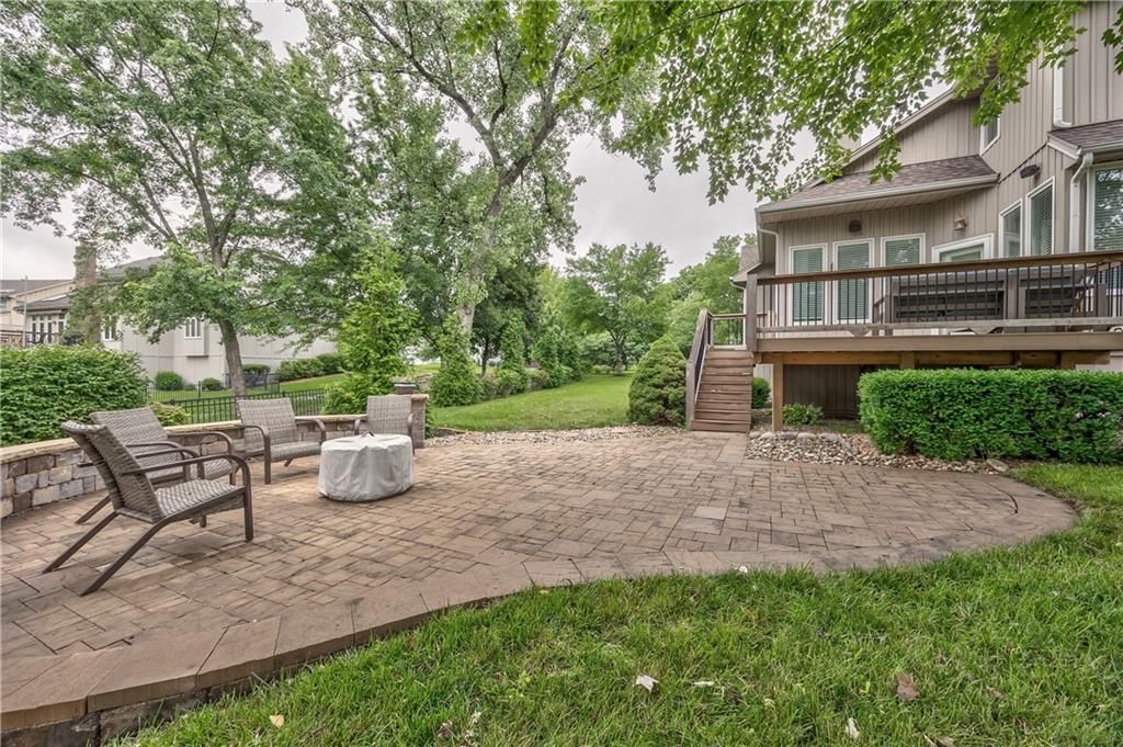 1212 SW Surrey Trace Street — photo 44
