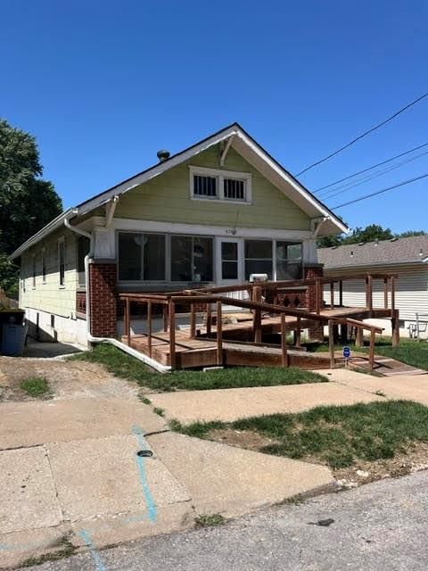 5708 Saida Avenue — photo 7