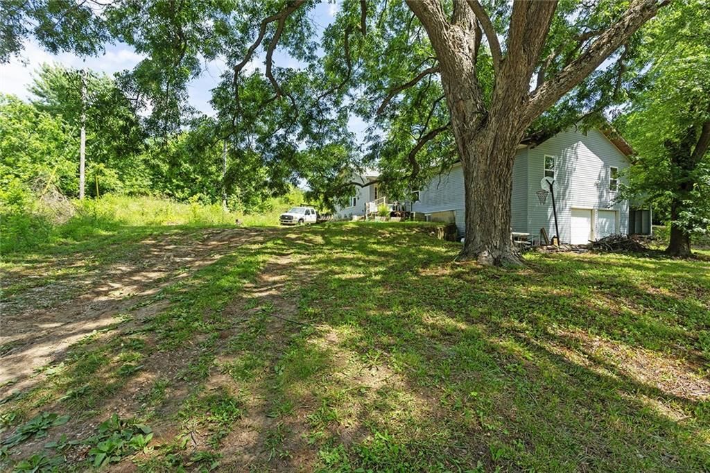 13777 Bohrer Lane — photo 8