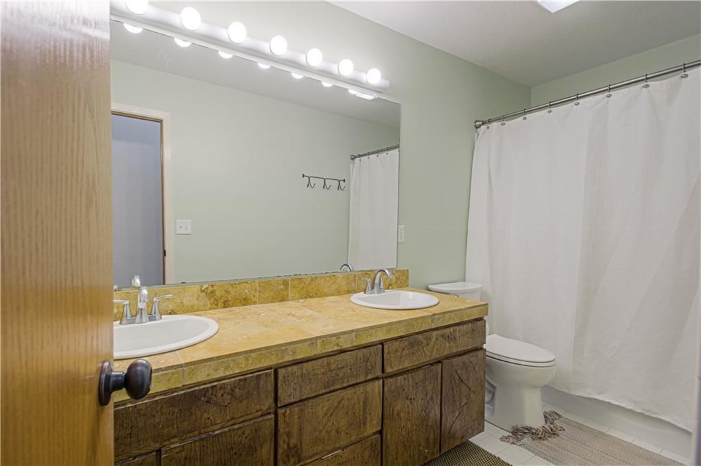 3305 W 121ST Terrace — photo 26