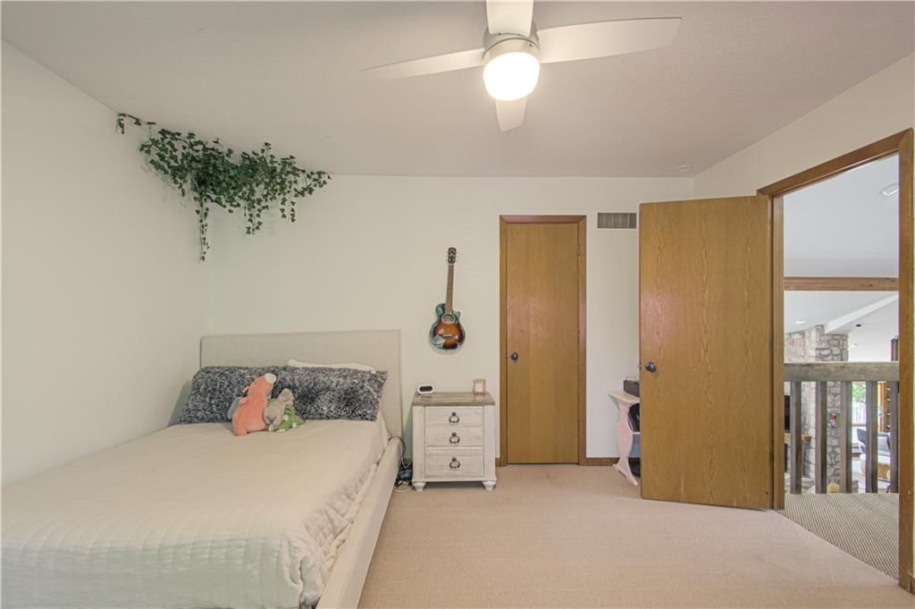 3305 W 121ST Terrace — photo 33