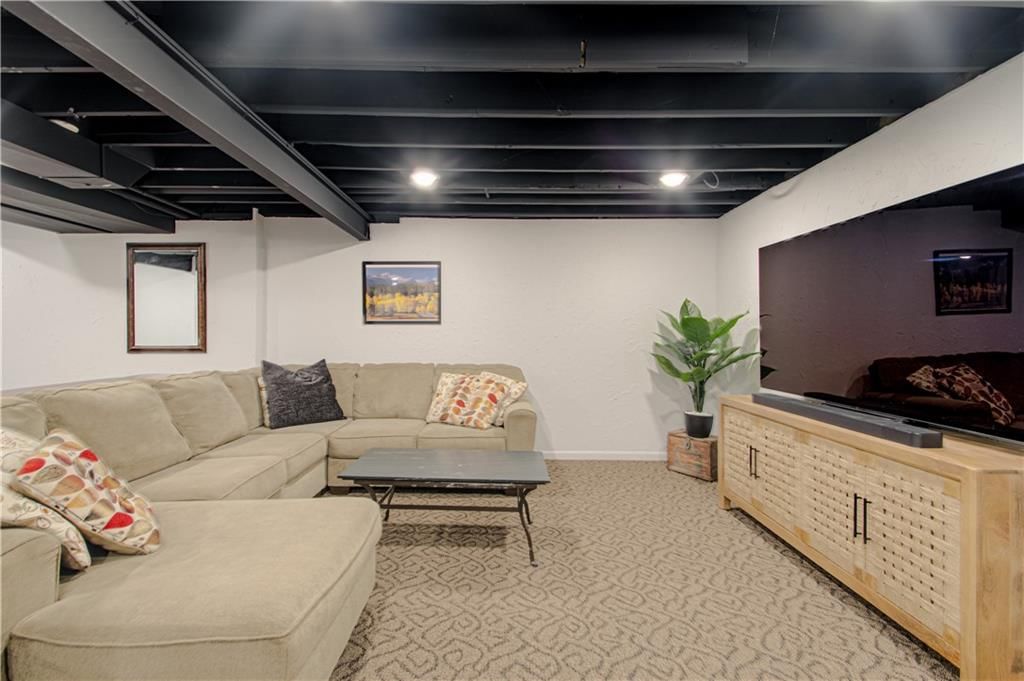 3305 W 121ST Terrace — photo 37
