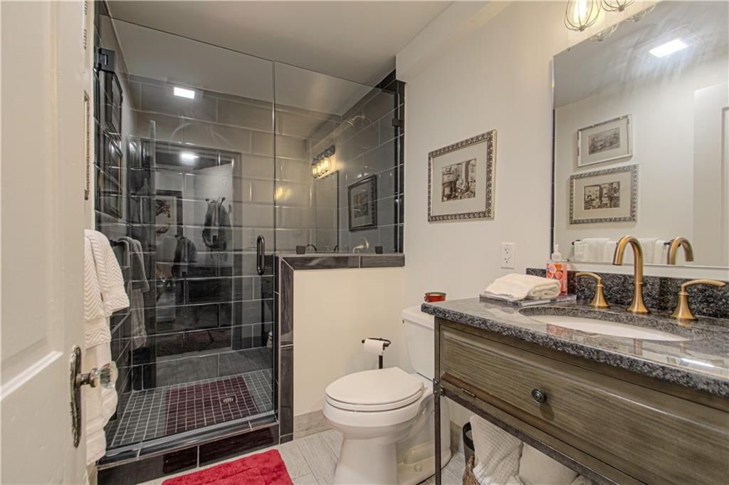 3305 W 121ST Terrace — photo 43