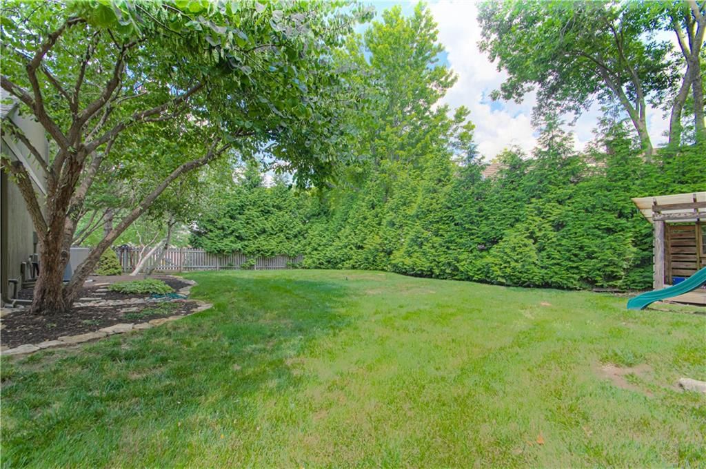 3305 W 121ST Terrace — photo 46
