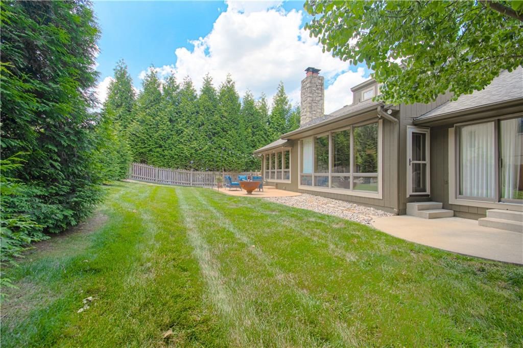 3305 W 121ST Terrace — photo 47