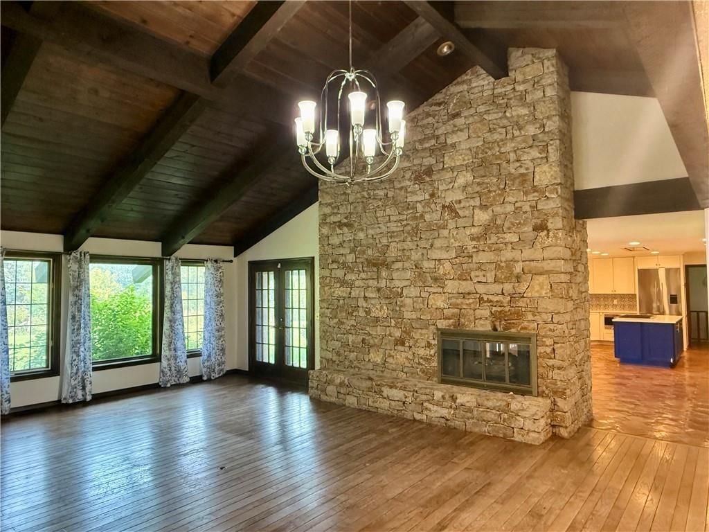 12824 Leavenworth Road — photo 13