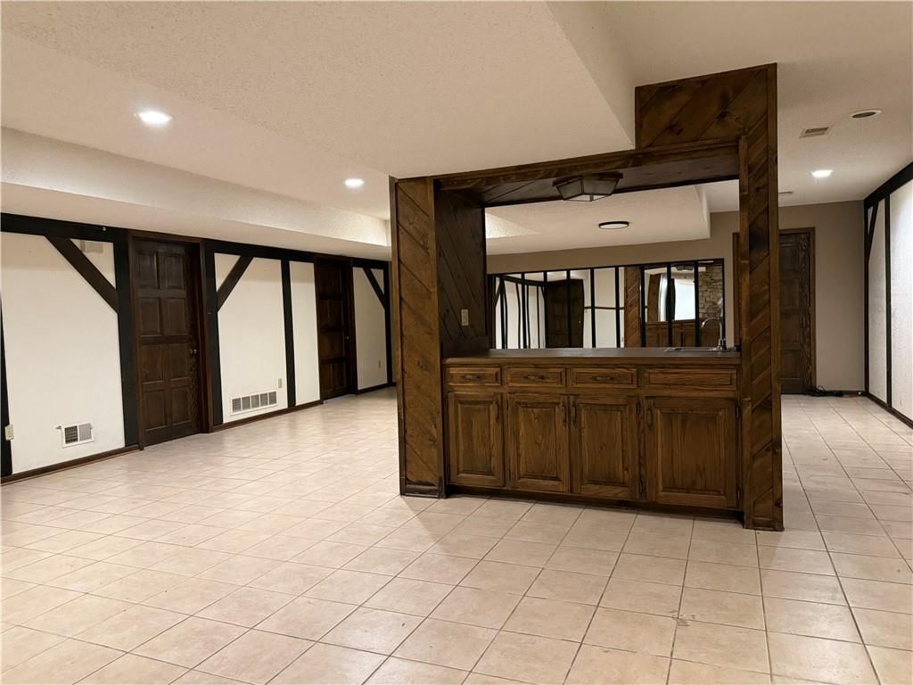 12824 Leavenworth Road — photo 20