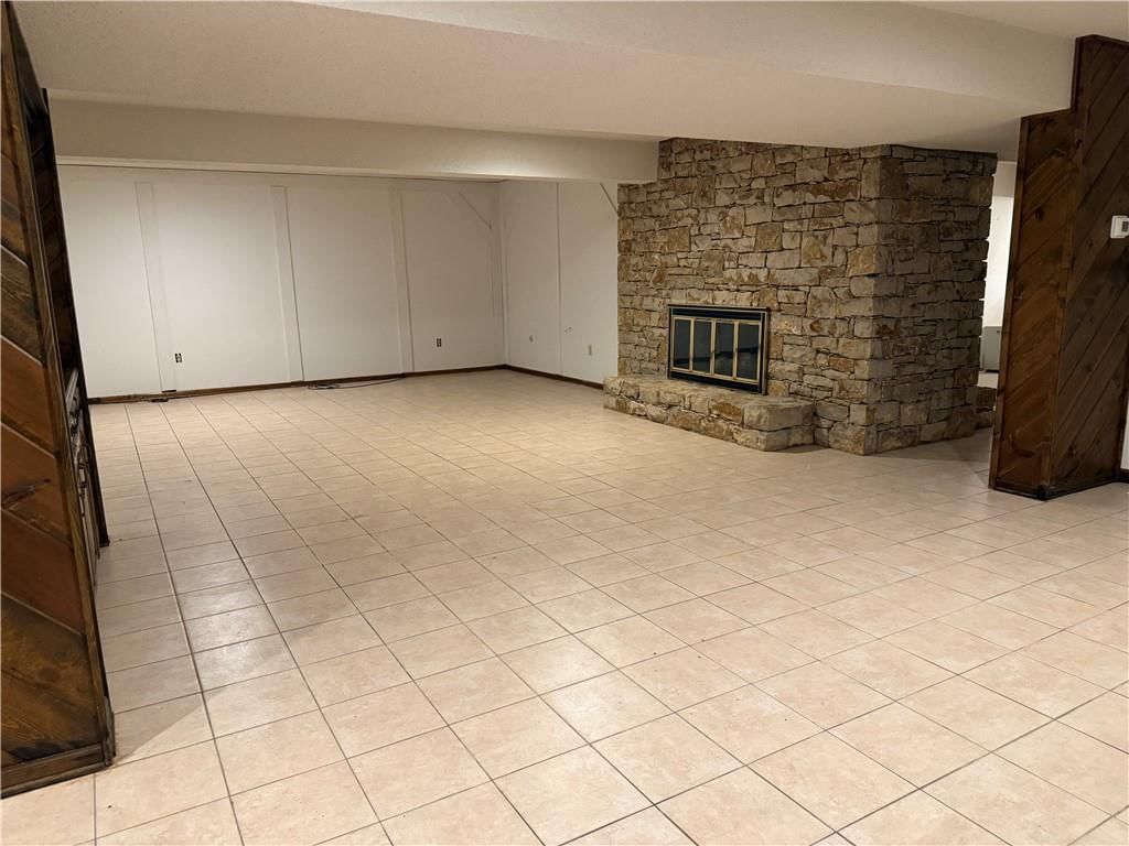 12824 Leavenworth Road — photo 22