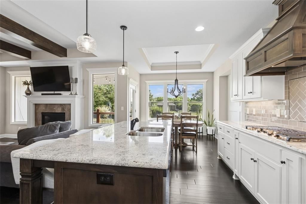 Photo 9 of 32 - 9900 W 163rd Street