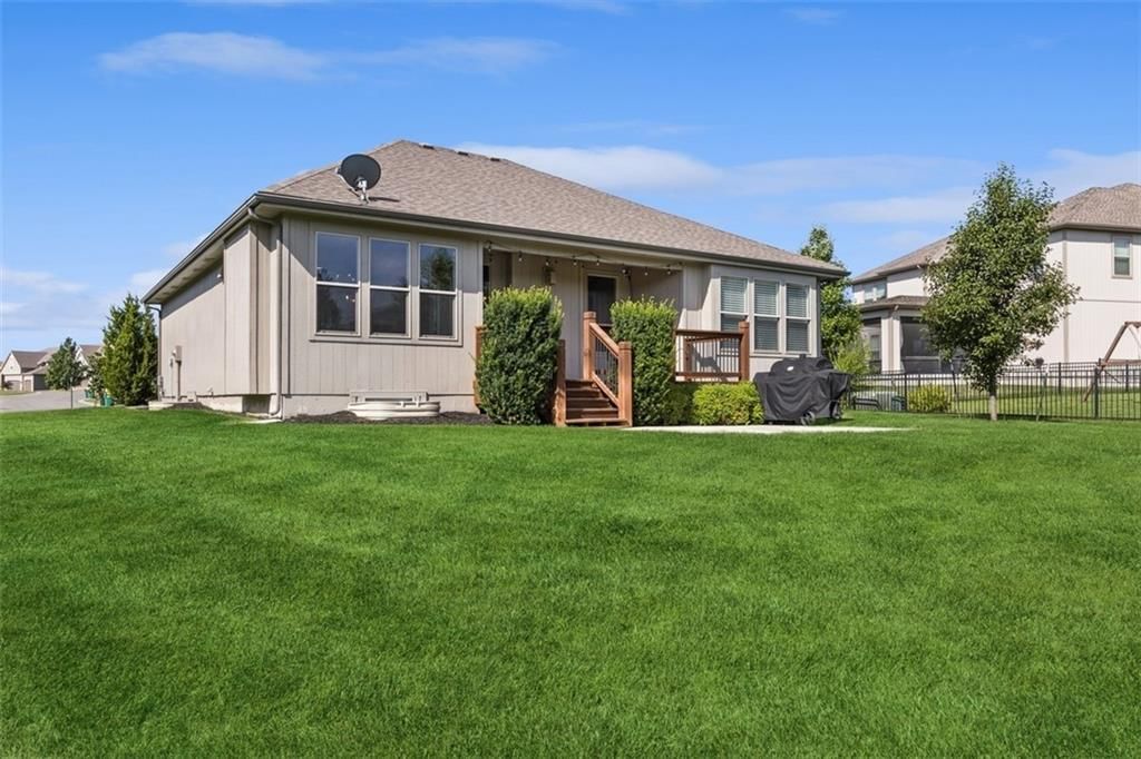 Photo 28 of 32 - 9900 W 163rd Street