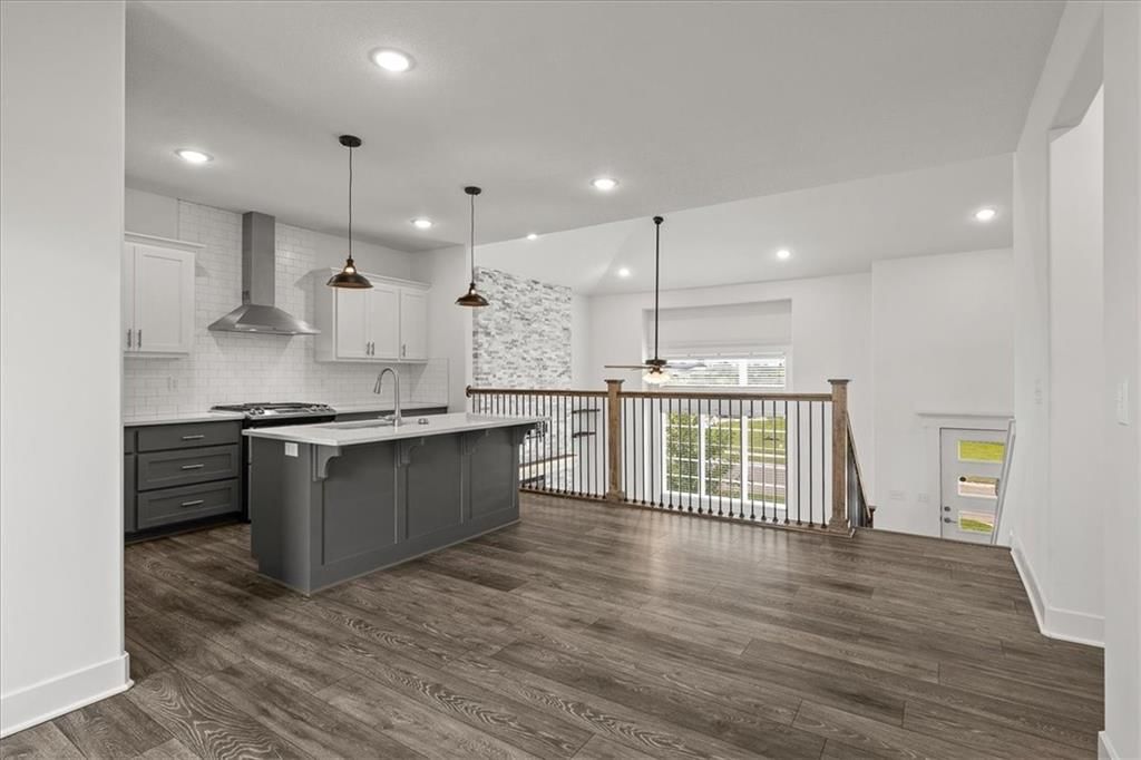 Photo 12 of 41 - 29702 W 195th Street