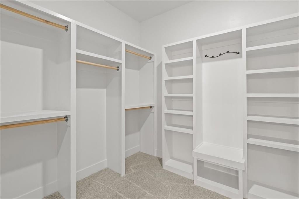 Photo 19 of 41 - 29702 W 195th Street