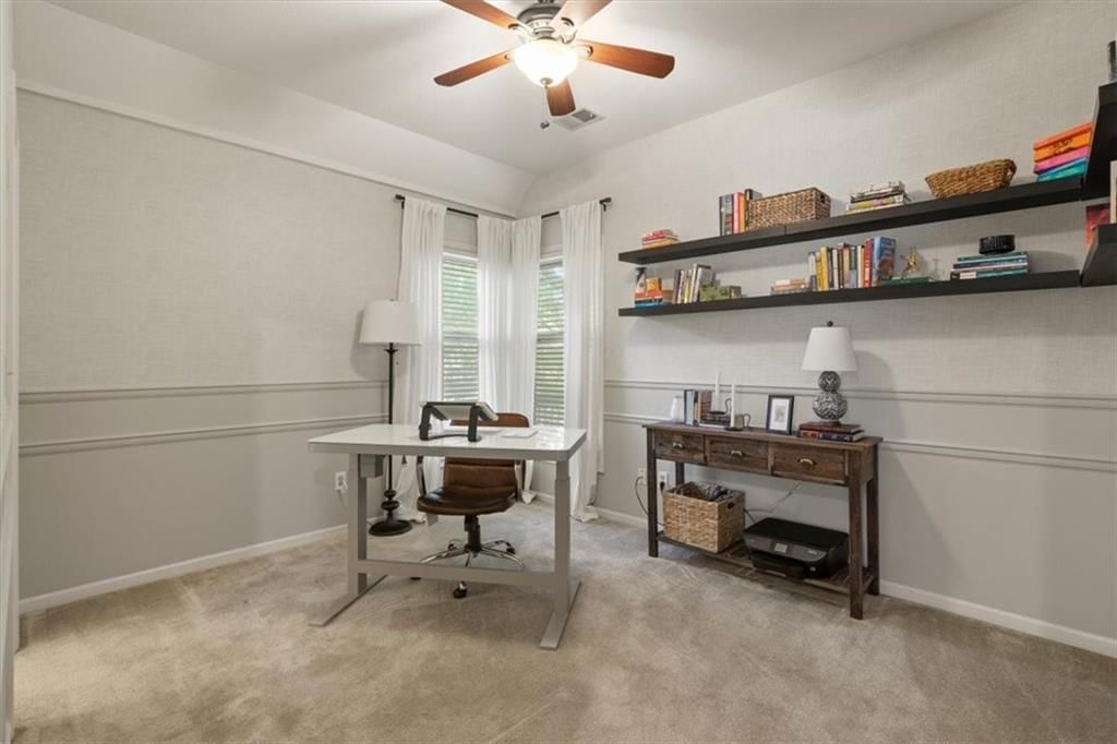 Photo 21 of 38 - 7839 W 139th Street