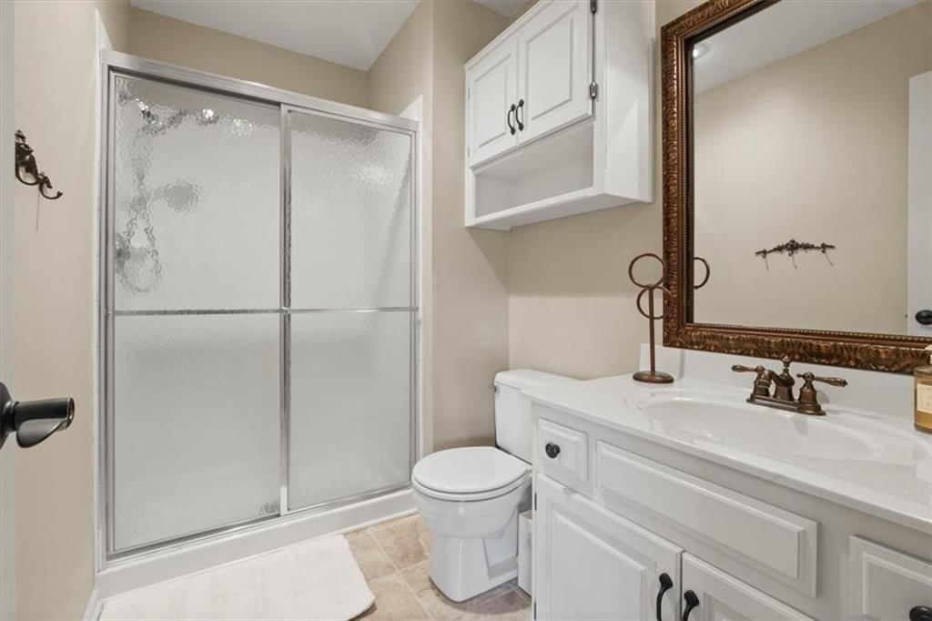 Photo 23 of 38 - 7839 W 139th Street
