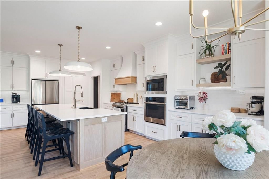 10221 N Potter Avenue — photo 17