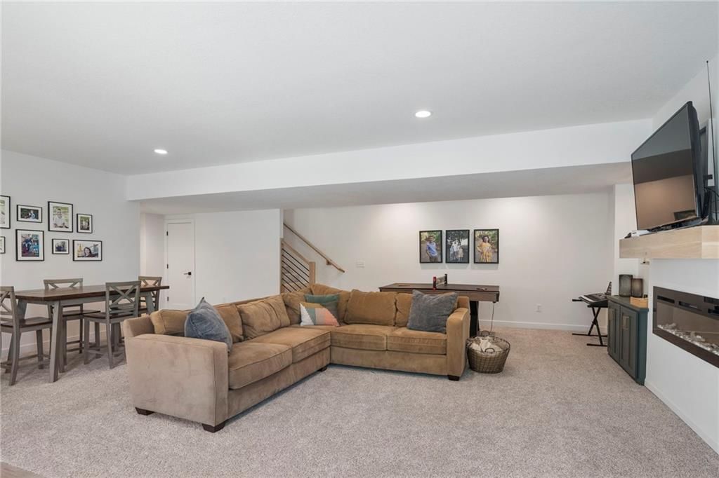 10221 N Potter Avenue — photo 41
