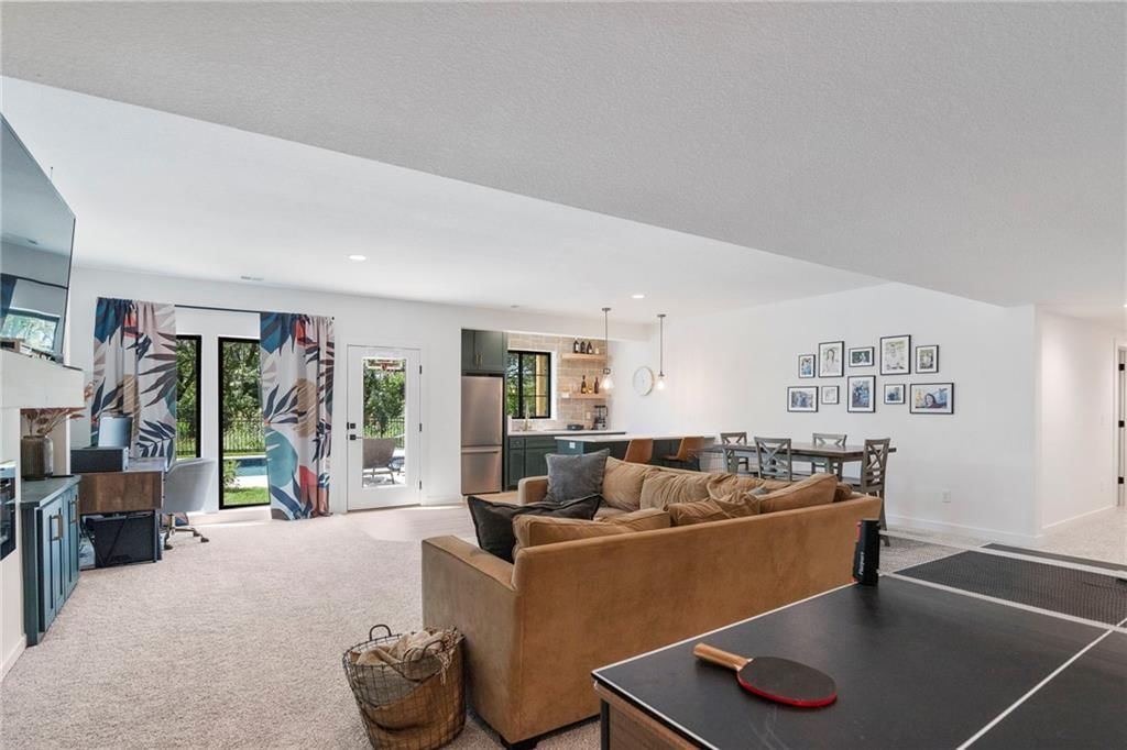 10221 N Potter Avenue — photo 43