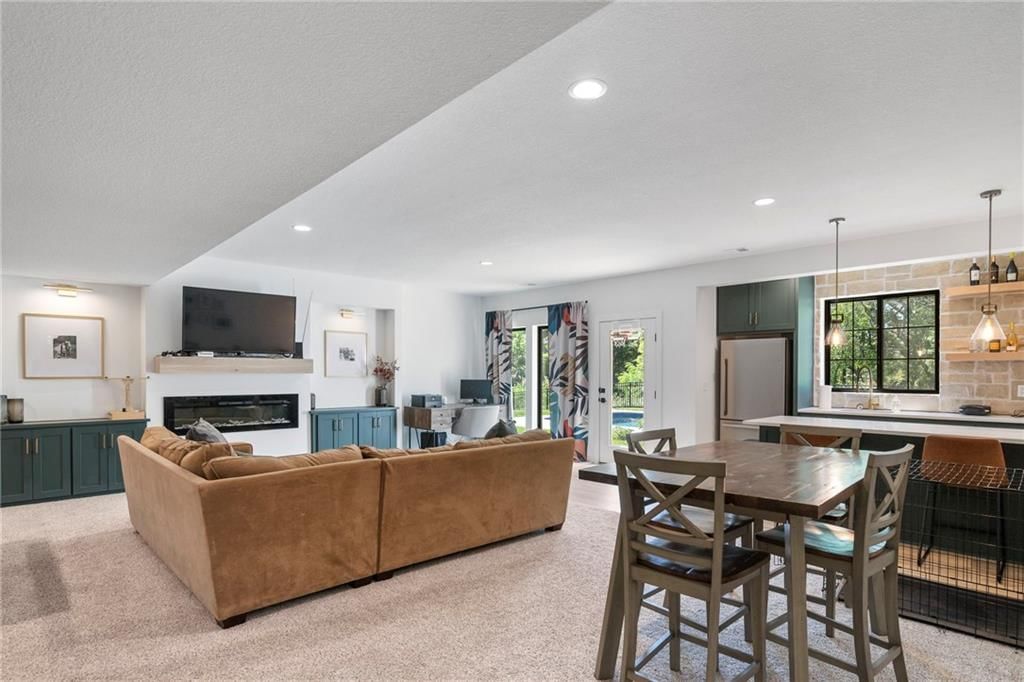 10221 N Potter Avenue — photo 47