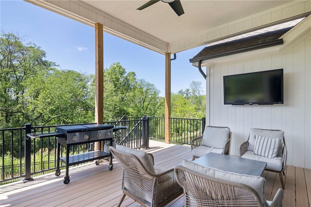 10221 N Potter Avenue — photo 52