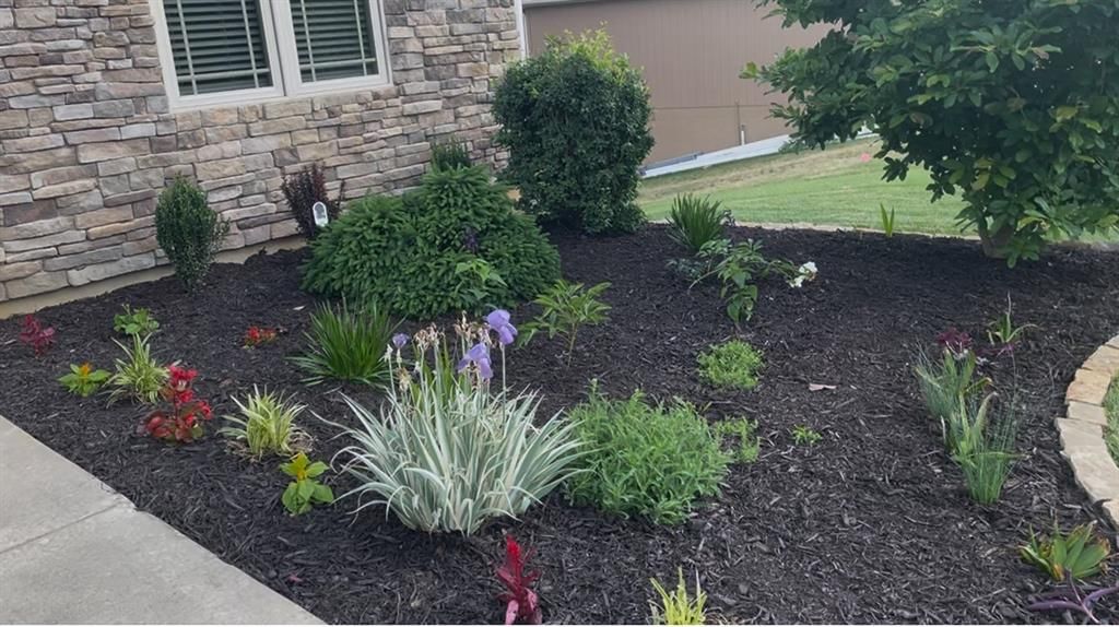 Photo 5 of 46 - 5007 NW 71st Street