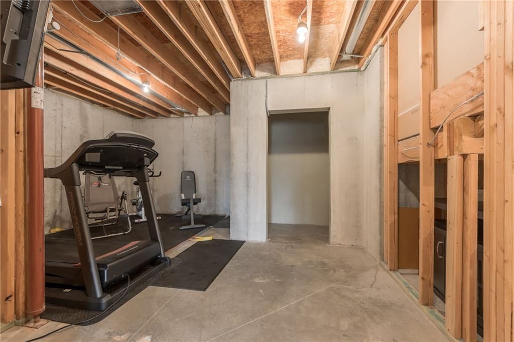 Photo 36 of 46 - 5007 NW 71st Street