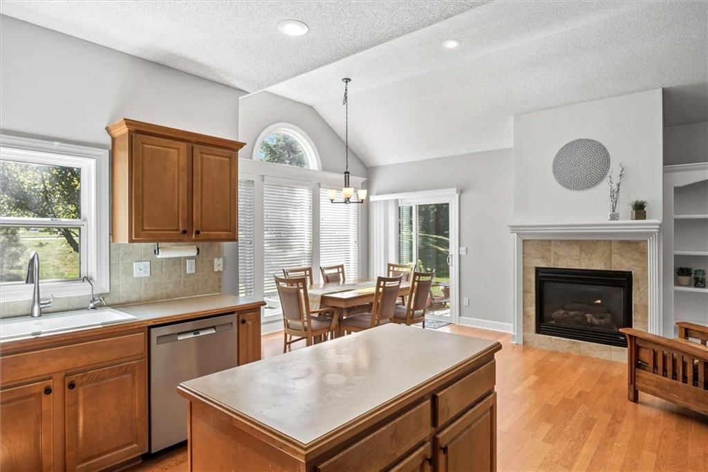 7117 Aminda Street — photo 10