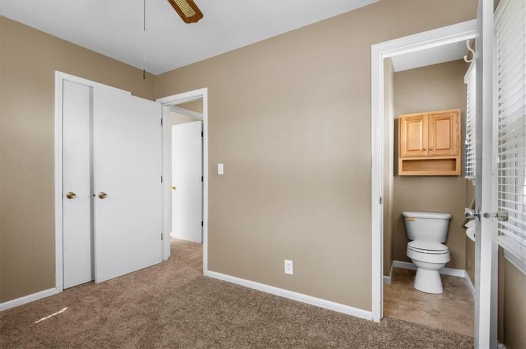 Photo 13 of 15 - 802 W 39th Street N