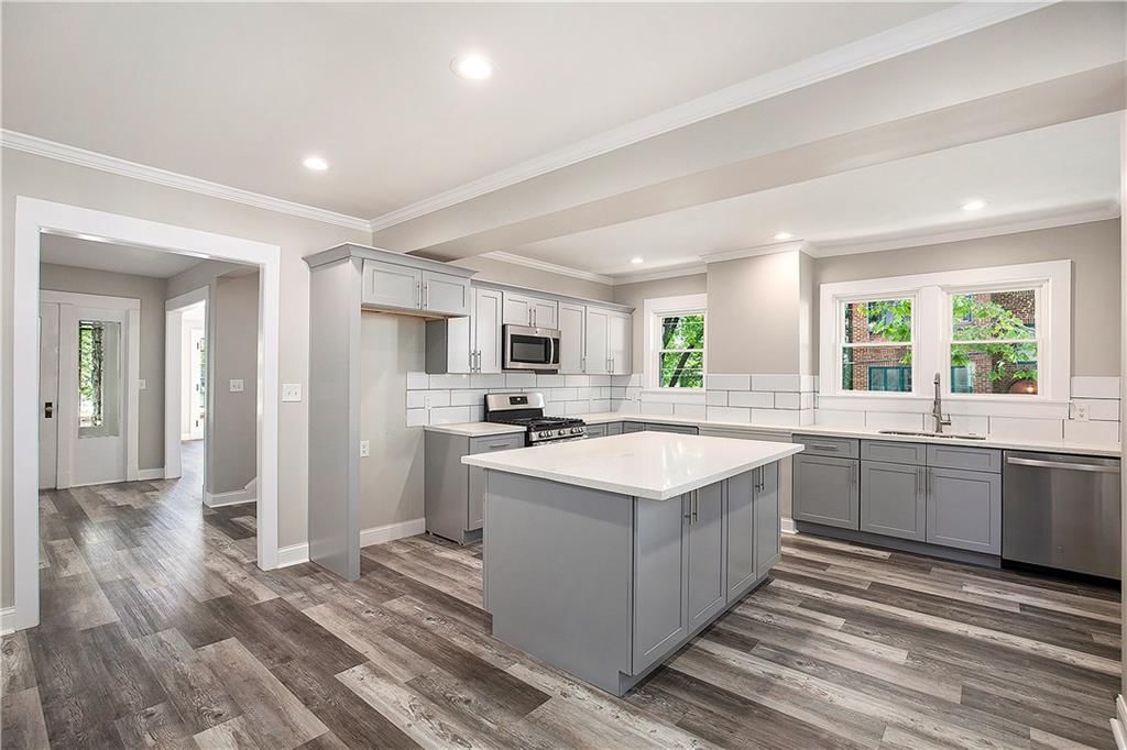4101 KENWOOD Avenue — photo 9