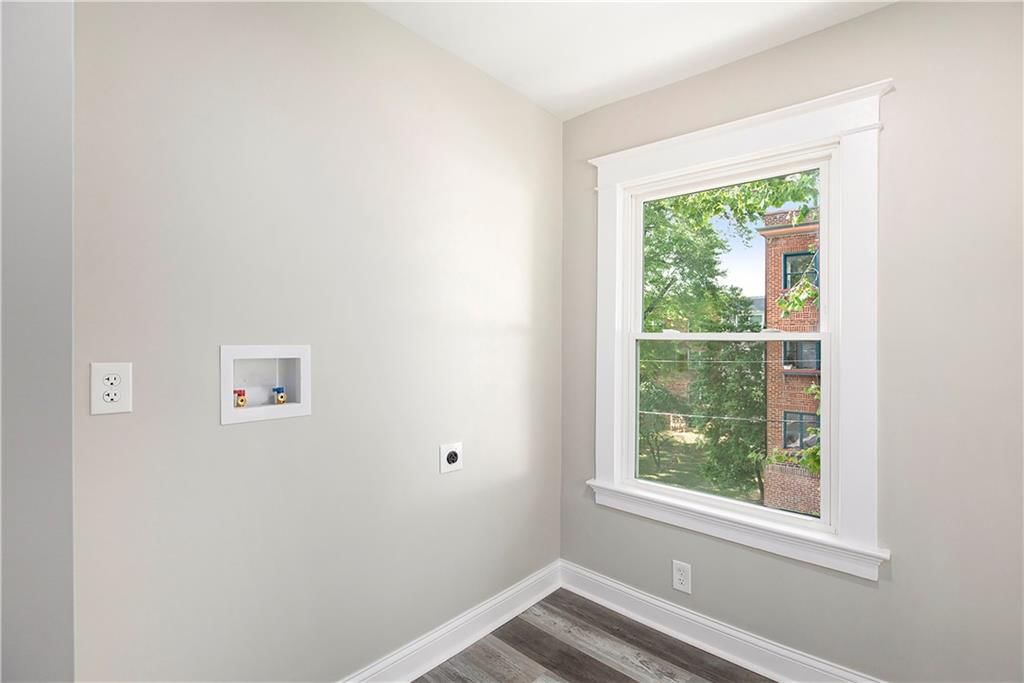 4101 KENWOOD Avenue — photo 18