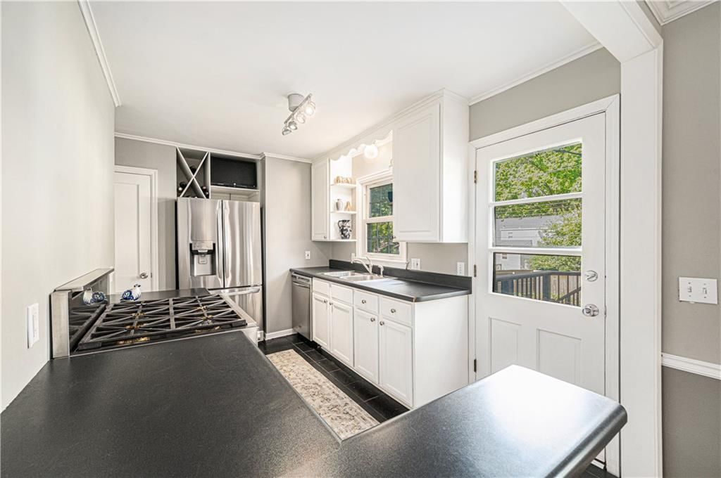 5510 Rosewood Street — photo 9