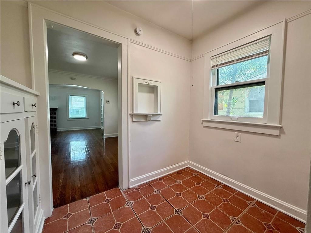 2416 E 70th Street — photo 8