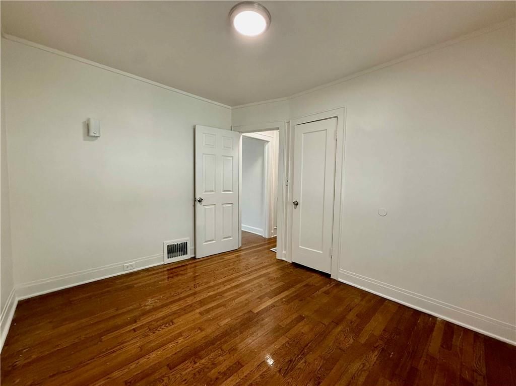 2416 E 70th Street — photo 12