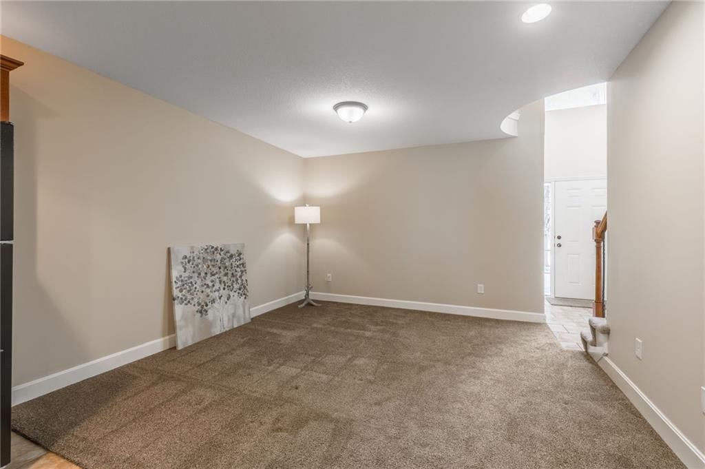13693 Chinkapin Circle — photo 5