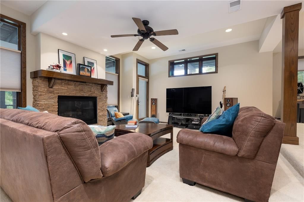 10522 River Hills Drive — photo 37