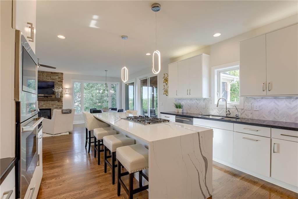 Photo 13 of 35 - 9520 W 146th Street