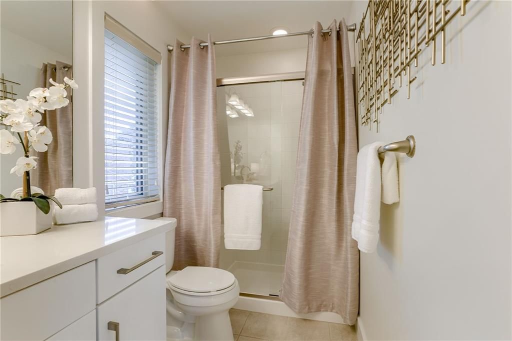 Photo 18 of 35 - 9520 W 146th Street