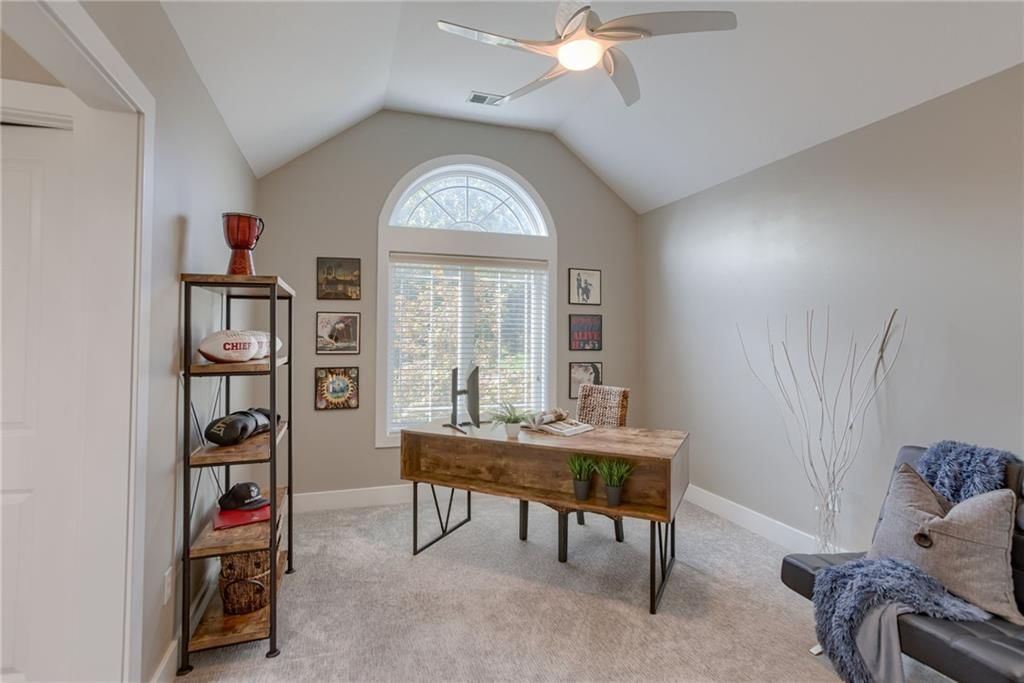 Photo 19 of 35 - 9520 W 146th Street