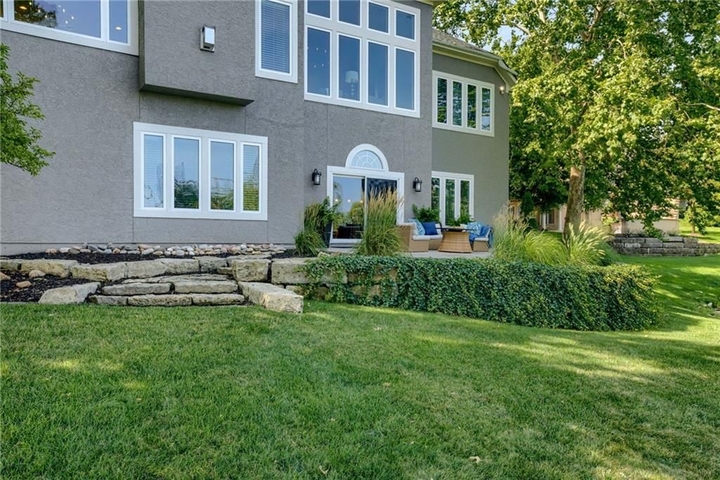 Photo 34 of 35 - 9520 W 146th Street