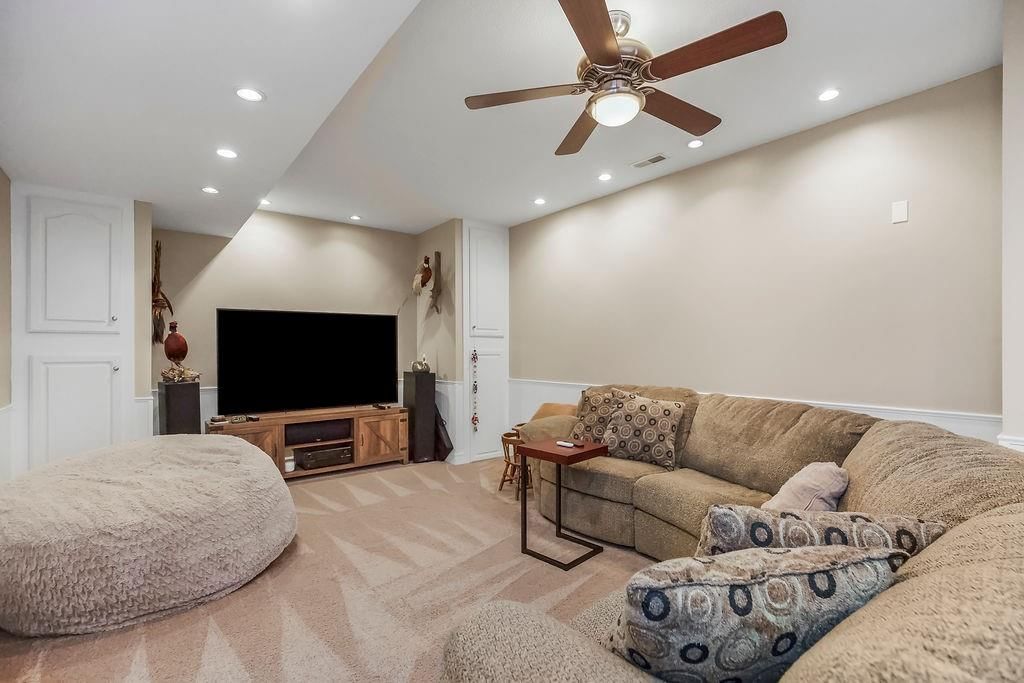22122 W 58th Street — photo 27