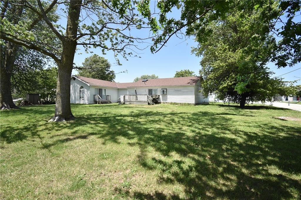 211 Southside Court — photo 12