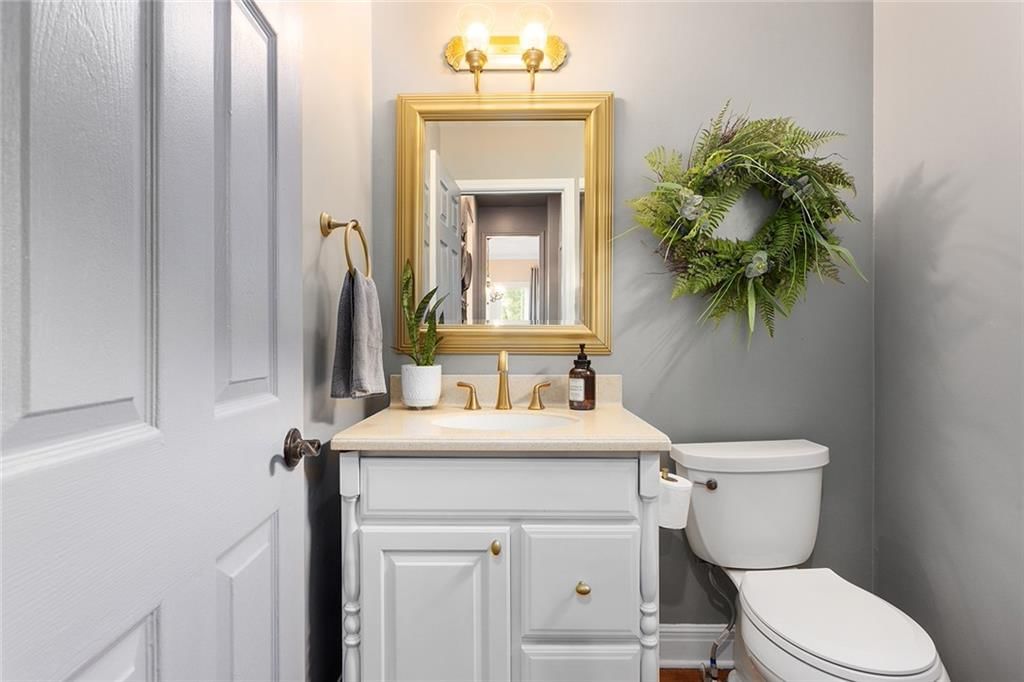 Photo 10 of 49 - 23210 W 45TH Street