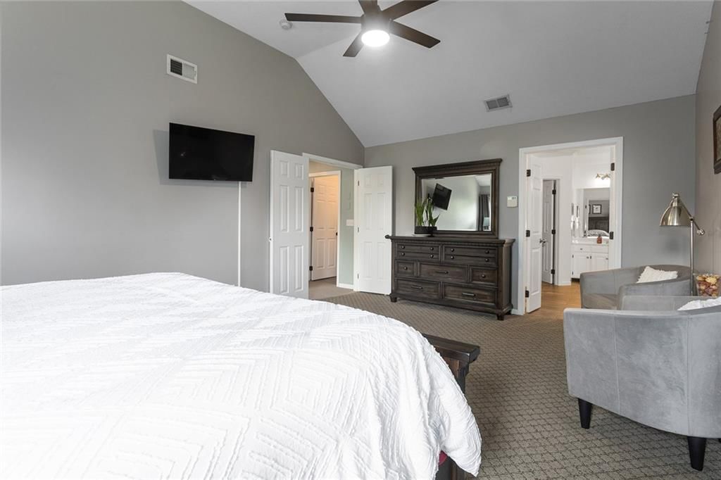 Photo 17 of 49 - 23210 W 45TH Street