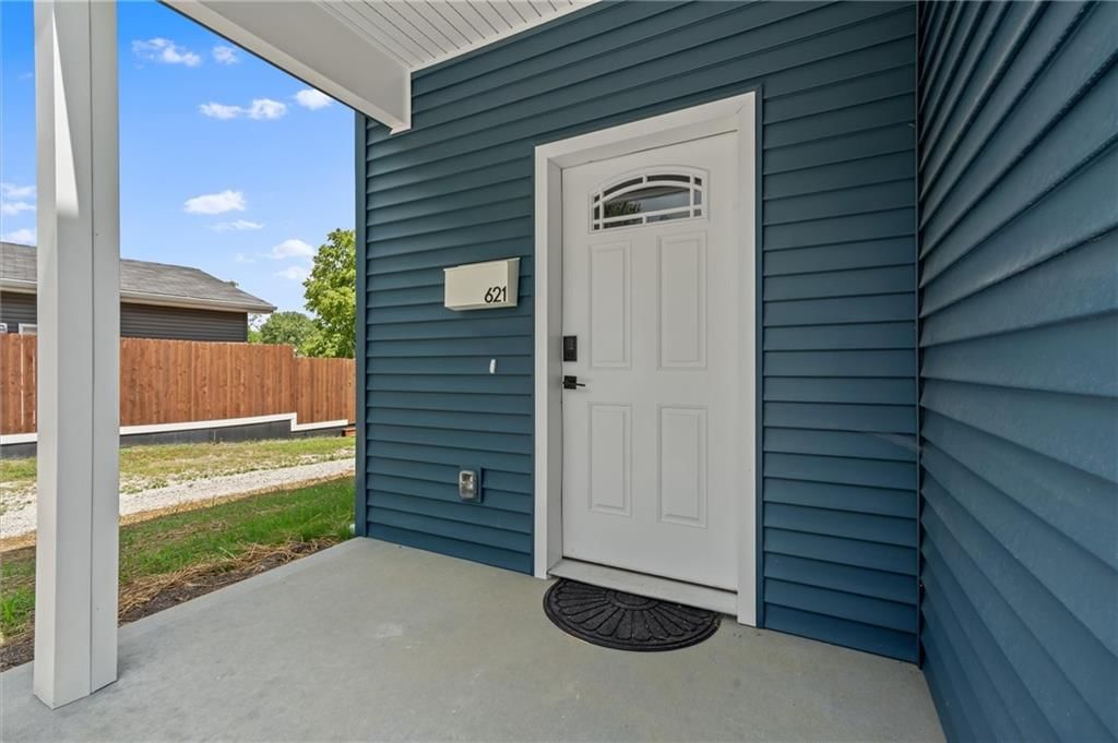 621 S Whitmer Street — photo 3