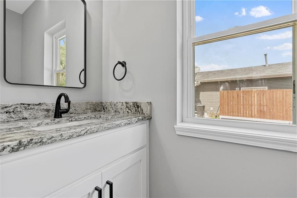 621 S Whitmer Street — photo 6